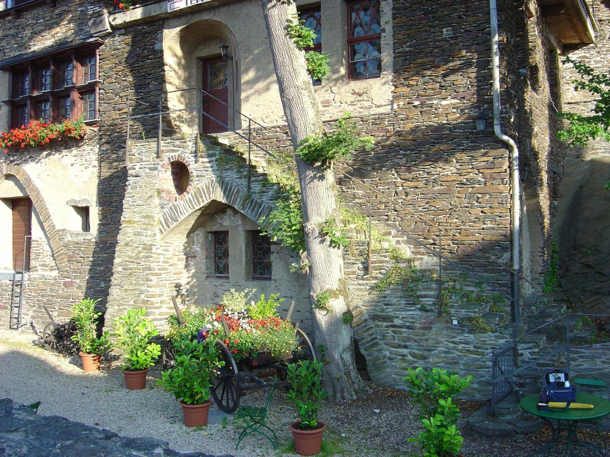 Living In The Historic Cochem Old Town Apartment Exterior photo